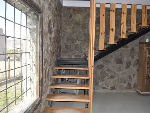 Vendo Casa en Potrero de los Funes 300