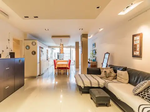 Depto Tipo Casa en Venta de 6 ambientes