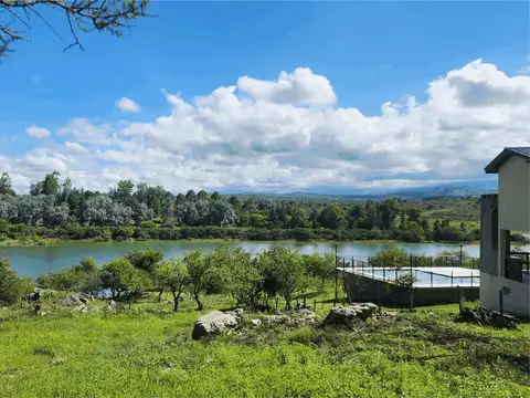 Terreno en Venta, FOT 0,5