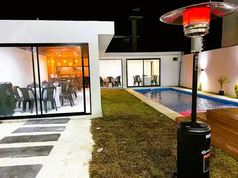 VENTA-NEGOCIABLE-ZONIFI.C2-LOCAL/CASA-LAFERRERE