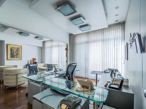 VENTA PISO DE OFICINAS Y 6 COCHERAS BARRIO SAN NICOLAS