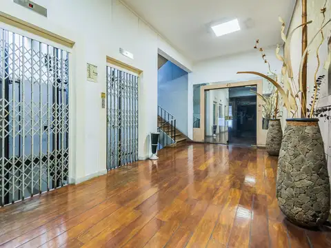 Oficina en Venta al Este