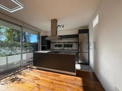 VENTA DEPTO 3 AMBIENTES EN PB CON PARRILLA Y PILETA CLIMATIZADA