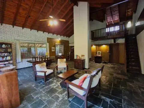 Quinta en Venta de 4 dormitorios