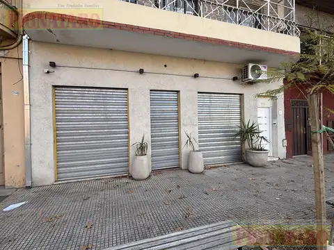 Local en Liniers