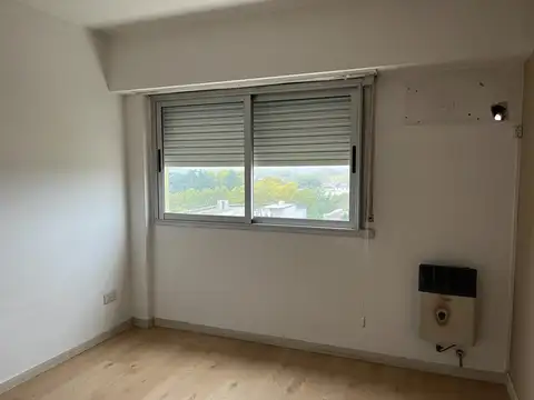 Departamento en Alquiler en Lomas de Zamora, $ 600.000