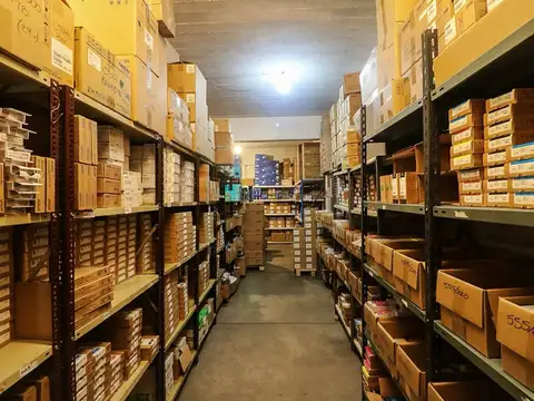 Local en Alquiler 42 años