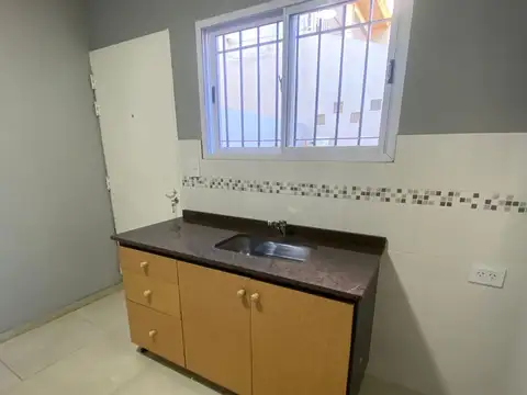 Dúplex en dos plantas, en Los Polvorines