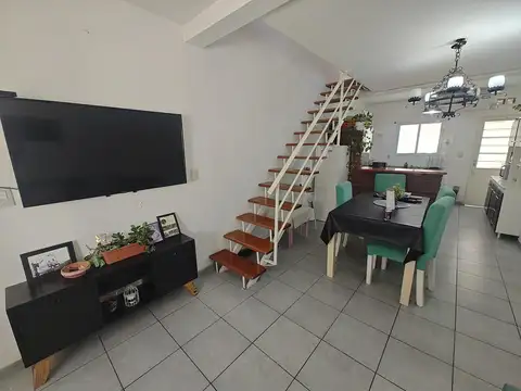 Venta, Dúplex, 3 ambientes, seguridad, Barrio Canguro, San Martín