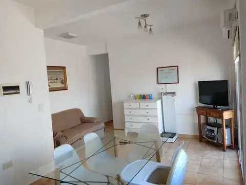Depto Tipo Casa en Venta en Avellaneda, USD 95.000