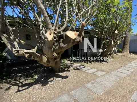 En venta casa de 4 dormitorios en Península, Punta del Este