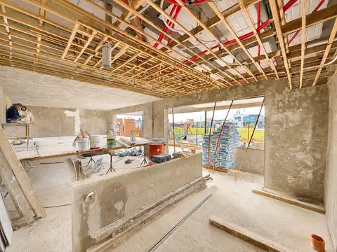 Casa en venta 3 dormitorios con pileta en Don Mateo  Funes