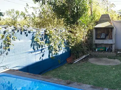 Casa en Venta con 1 cochera