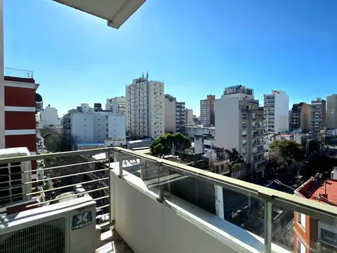 MONOAMBIENTE EN VENTA EN FLORES APTO CREDITO