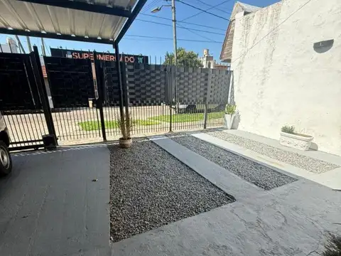Casa en Venta en Lomas de Zamora, USD 155.000