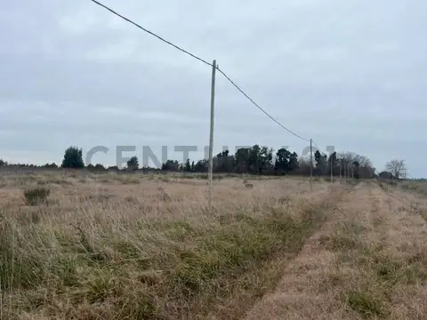 Terreno en Venta en Lezama, USD 55.000