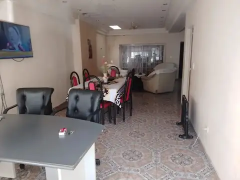Casa en Venta en Villa General Mitre, USD 165.000
