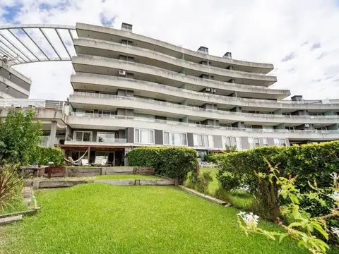 Departamento en Venta con 2 cocheras