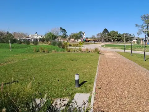 LOTE EN BARRIO ABIERTO "LOS DOMINGOS" SAUE VIEJO