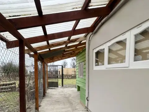 Hermoso lote con 3 casas  Ideal Proyecto Rentable