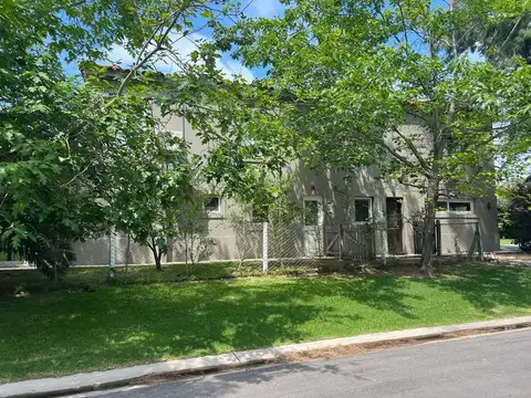 Casa en Venta en Pacheco Golf Club, USD 1.400.000