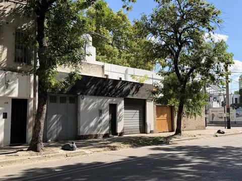 Venta de Casa a reciclar - inversión o desarrollo, Luis Agote, Rosario