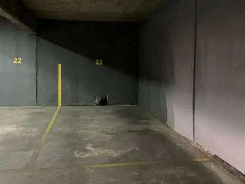 Cochera en Venta Fija