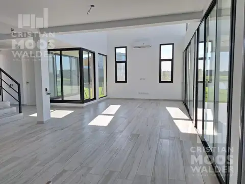 Casa en Venta en Puertos - Acacias, USD 650.000