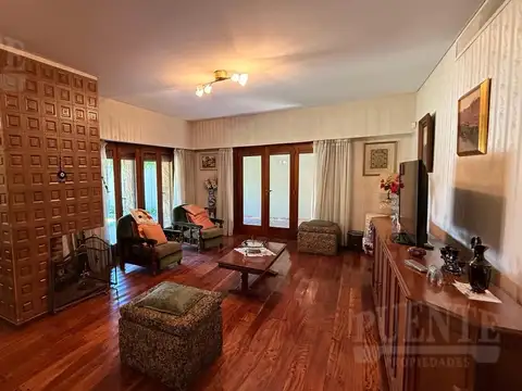 Casa en Venta en Temperley, USD 680.000