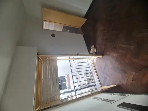 Teniente General Juan Domingo Perón 1900, Piso 4