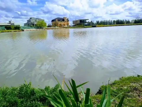 Lote al lago -  Lagos de San Eliseo
