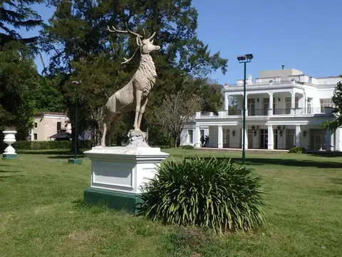 Av. Soberanía Nacional   al 500