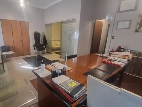 Depto Tipo Casa 9 ambientes con 2 baños