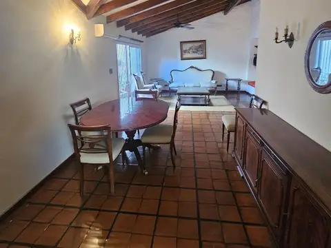 Ph Primer piso,  4 ambientes con Patio Terraza Cocina con Posibilidad local Abajo