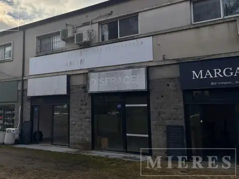 Local en venta en Pilar, Colectora 12 de Octubre 8986