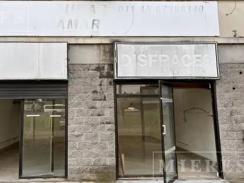 Local en Venta en La Lonja, USD 110.000