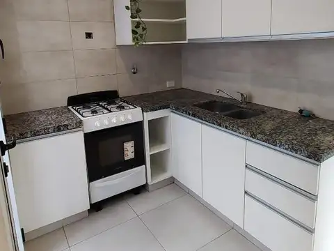 Depto Tipo Casa en Venta de 3 ambientes