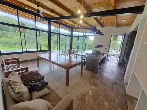 Casa en Venta en Calderilla, USD 199.000