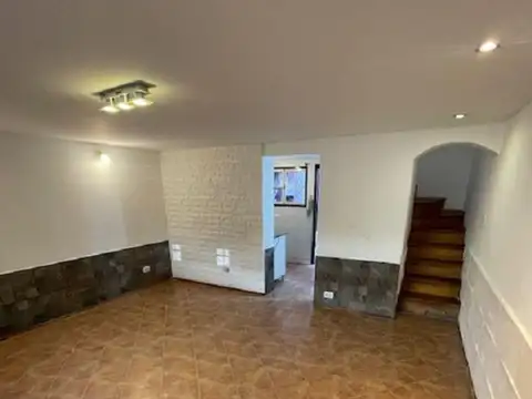 Depto Tipo Casa en Venta al Sur