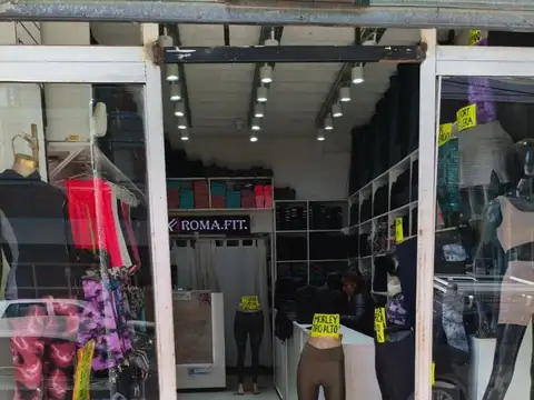 Local en Venta en Flores, USD 650.000