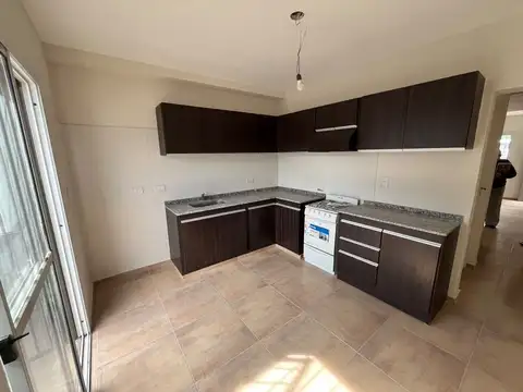 Departamento 4 ambientes con 1 baño