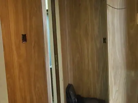 Casa 5 ambientes con 1 baño