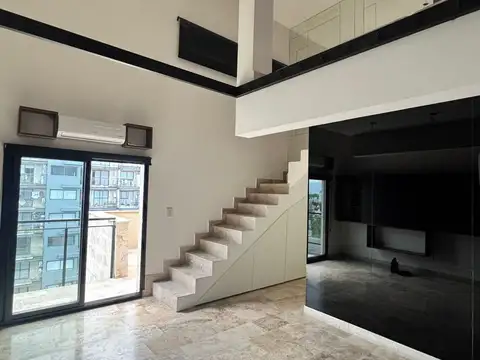 Departamento en Alquiler en Moron, $ 700.000