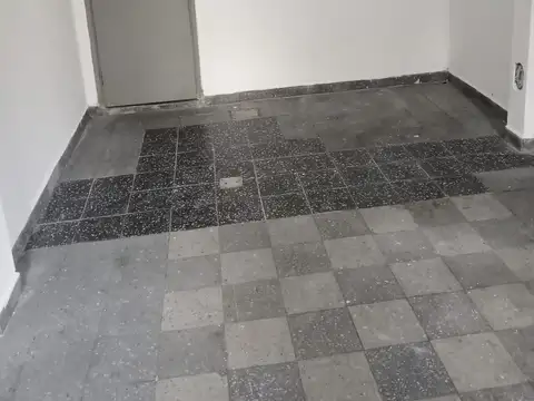 Depto Tipo Casa en Alquiler de 3 ambientes