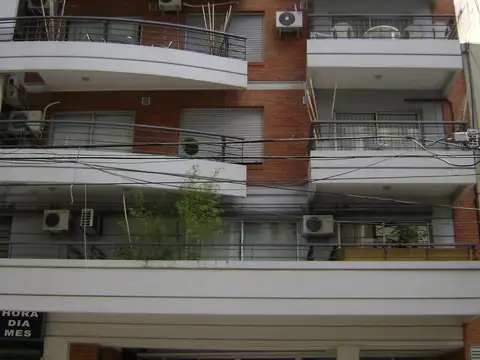 Dueño directo “Excelente  Monoambiente 46 m2 Impecable”Departamento en alquiler en Barrio Norte