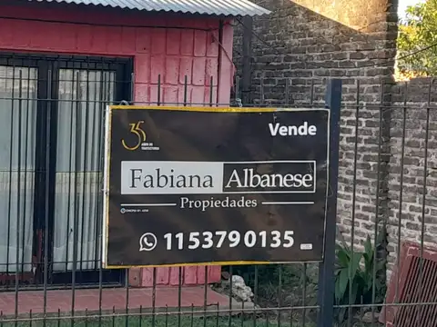 Casa en venta en Matheu