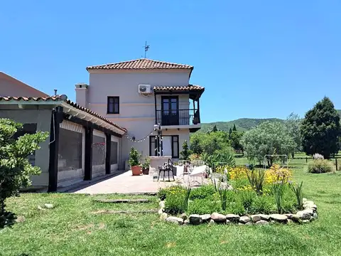 Casa en Venta de 4 dormitorios