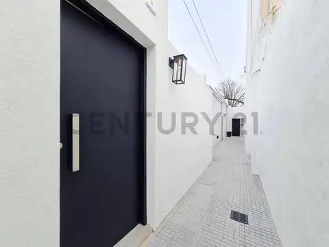 Casa 3 ambientes con 1 baño