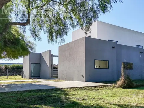 Casa en Venta al Este
