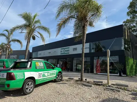 Av. Benavidez 3700